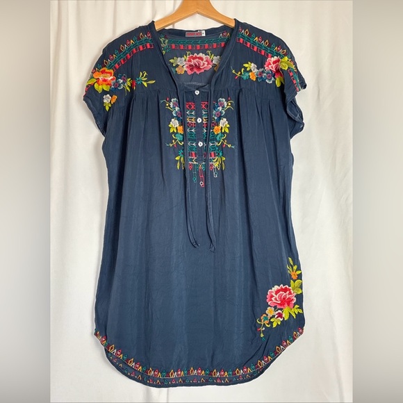Johnny Was Tops - Johnny Was Blouse Womens Medium Blue Floral Tunic Boho Southwestern Artisan FLAW